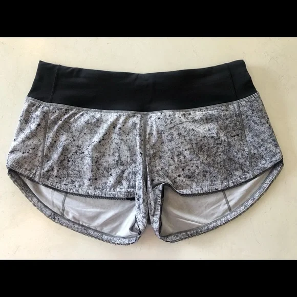 LULULEMON SPEED UP SHORT *SE AWAKEN SIZE 6 (AU 10) - Picture 7 of 8